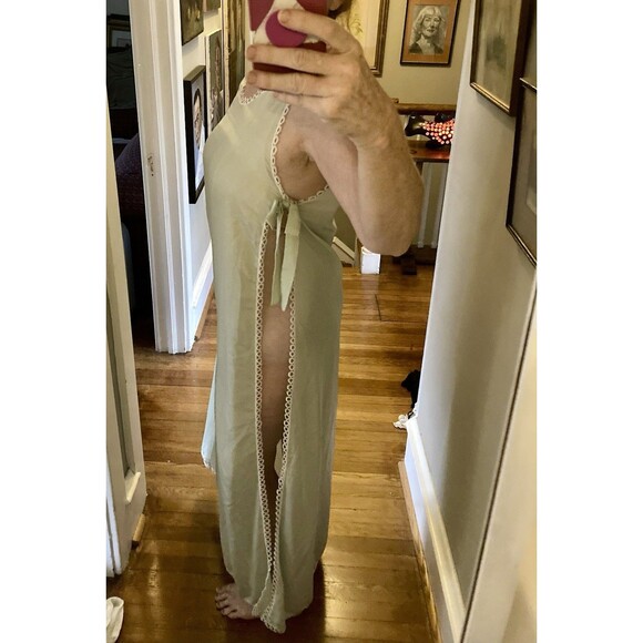 Vintage Pale Green SEXY Négligée Pajama night Gown Full Side Slip Silky nightie - Picture 1 of 14